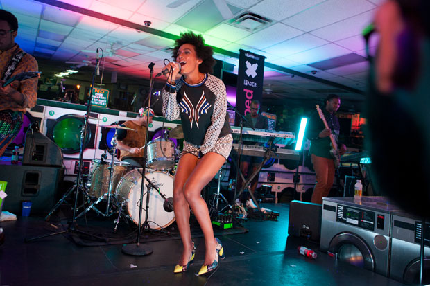 solange-performs-live-from-a-brooklyn-laundromat-video-HHS1987-2013 Solange Performs Live From A Brooklyn Laundromat (Video)  