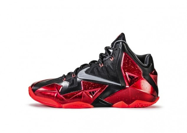 Ho13_BB_LeBron11_616175_001_lat_copy_large-634x452 Nike Lebron 11 "Away" (Photos) (Release 11-1-13)  