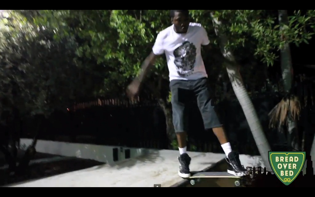 Screen-Shot-2013-09-19-at-11.52.04-AM-1024x640 Lil Wayne Teaches Meek Mill How To Skate (Video)  