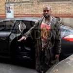 Kanye West Keeps It Cool & Pleasant With French Paparazzi (Video)