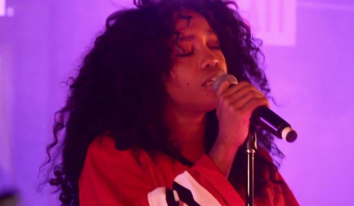 szaHHS1987 SZA Talks TDE And Performs In NYC With Kendrick Lamar & ScHoolboy Q (Video)  