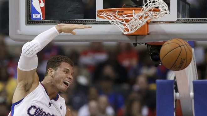 735ea052a47d64062a0f6a706700ec51 Blake Griffin's Monster Slam Dunk Against the Utah Jazz (Video)  