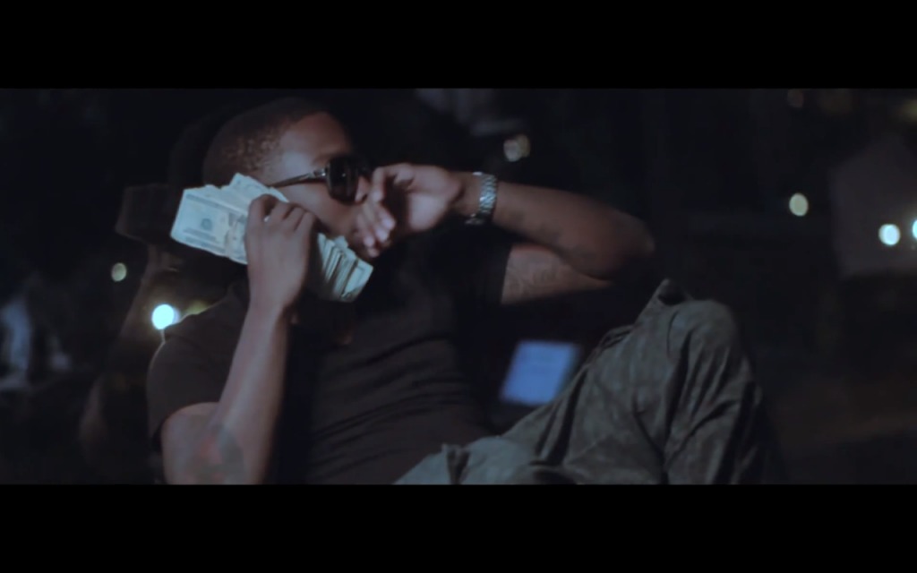 Screen-Shot-2013-10-29-at-6.43.35-AM-1024x640 Johnny Cinco - They Gave The Wrong Young Nigga Money (Video)  