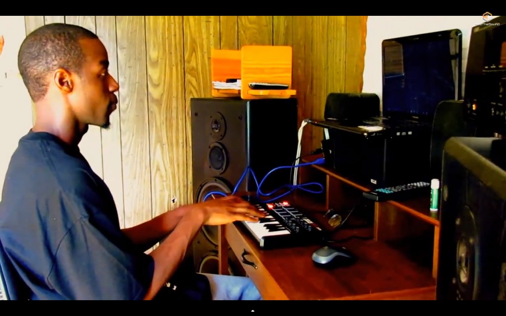 Screen-Shot-2013-10-29-at-8.25.54-PM-1024x640 See The Sound: Yung Carter Breaks Down Making Rich Homie Quan's "Type Of Way" (Video)  
