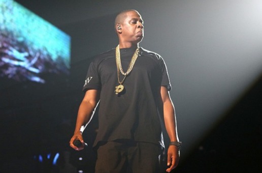 Jay-Z Forgets His “No Church In The Wild” Lyrics Live in Manchester (Video)