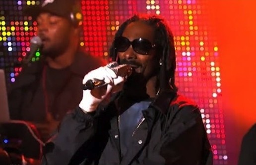 Snoop Dogg & Dam-Funk – Do My Thang / Faden Away (Live On Jimmy Kimmel) (Video)