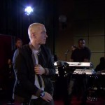 Eminem – Berzerk (Live At BBC Radio 1) (Video)
