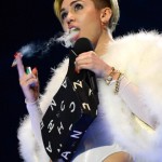 Miley Cyrus Smokes A Joint While Making Her Acceptance Speech at 2013 MTV EMA (Video)