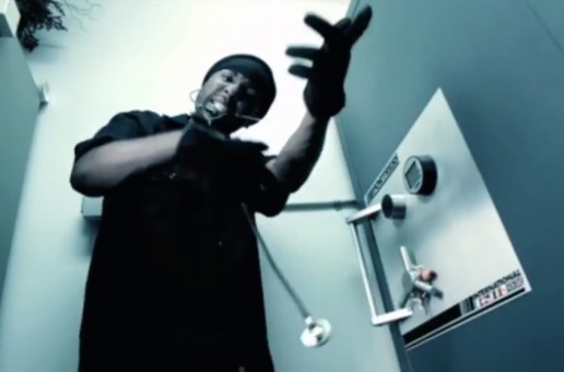 Neef Buck – Runnin Thru A Check Ft. Stak5 & Young Chris (Official Video) (Dir by Mr. Boomtown)