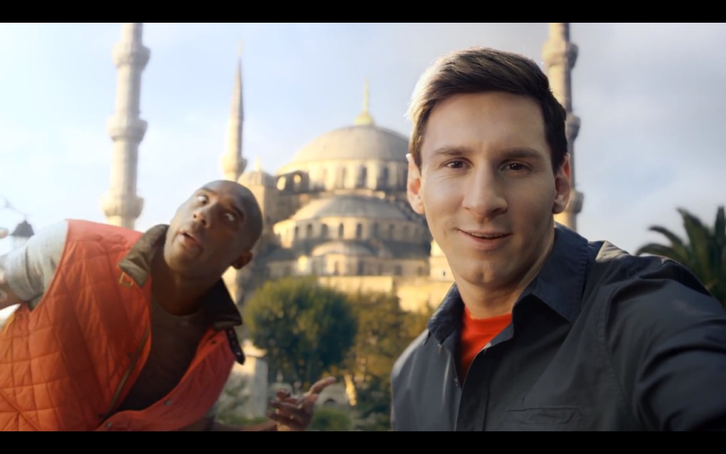 Screen-Shot-2013-12-04-at-3.24.46-PM-1024x640 Kobe vs. Messi: The Selfie Shootout (Video)  