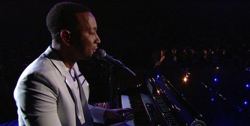 John Legend – All Of Me (Live At The GRAMMY’s) (Video)