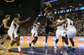 London Joe: Brooklyn Nets All-Star Joe Johnson Torches the Atlanta Hawks Overseas (Video)