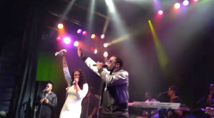 diddy-faith-evans-perform-ill-be-missing-you-in-la-video-HHS1987-2014 Diddy & Faith Evans Perform "I'LL Be Missing You" In LA (Video)  