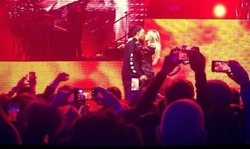 Jay Z Brings Out Beyonce At DirectTV Super Bowl Party (Video)