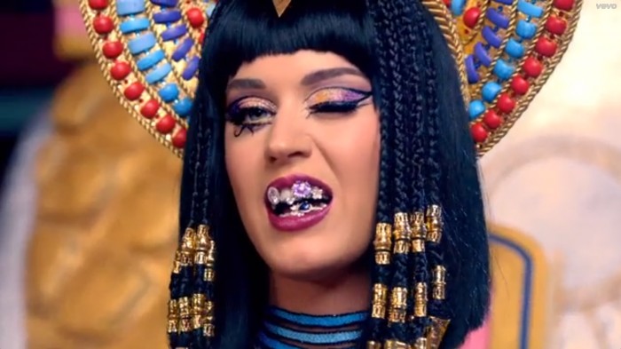 katy-1 Katy Perry - Dark Horse ft. Juicy J (Trailer)(Video)  