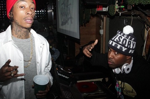 Wiz Khalifa – Dispensary (In-Studio Performance) (Video)