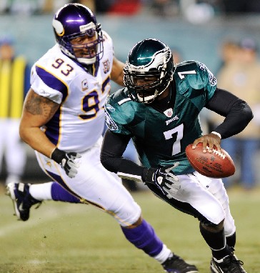 Screen-Shot-2014-03-06-at-11.16.59-AM-1 Adrian Peterson wants Vikings to Sign Mike Vick  