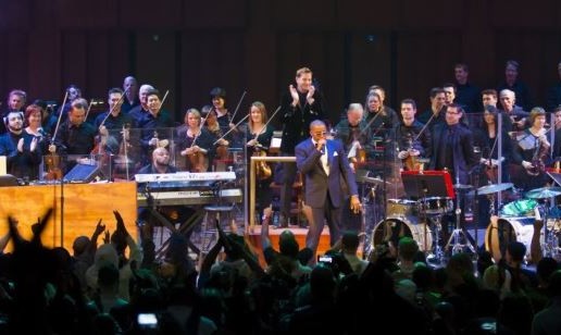 Watch Nas Perform ‘The World Is Yours’, ‘One Love’ & ‘Represent’ At JFK Center (Video)