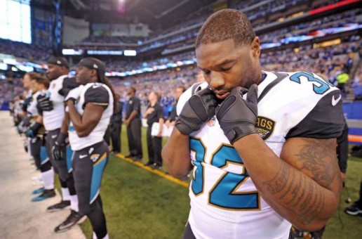 Maurice Jones-Drew signs a 3-year deal with the Oakland Raiders