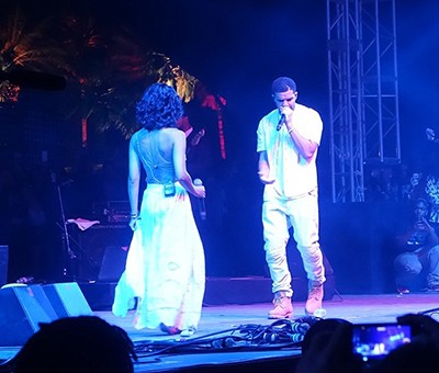Jhené Aiko Brings Out Drake At Coachella (Video)