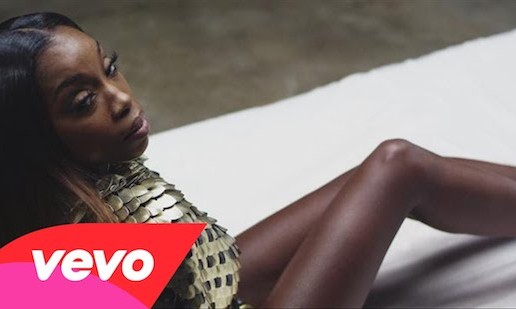 Estelle – Make Her Say (Video) (Dir. By Chris Robinson)