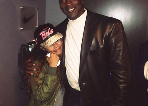Watch Teyana Taylor Sing The National Anthem Live At Barclays Center In NY For The Jordan Classic!