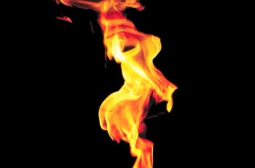Chris Brown – New Flame ft. Usher & Rick Ross