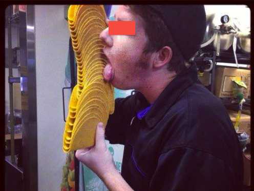 fast-food-employees-keep-posting-gross-photos-online Fast Food Worker Confessions #YIKES  