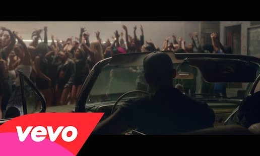 Afrojack – Dynamite Ft. Snoop Dogg (Video)