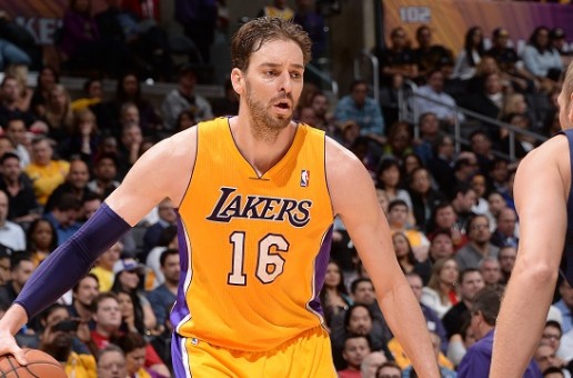 Vince Carter Signs with Memphis; Pau Gasol Signs with the Chicago Bulls