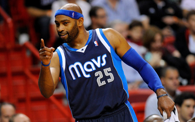 vince_carter_dwight Vince Carter Signs with Memphis; Pau Gasol Signs with the Chicago Bulls  