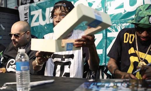 Wiz Khalifa – DayToday: Zumiez In-Store (Video)