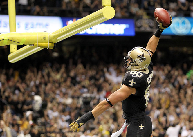 11855688-standard New Orleans Saints TE Jimmy Graham Fined $30,000 For Dunking On The Goal Post  