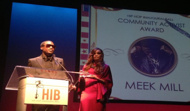 Screen-shot-2013-01-21-at-5.19.25-AM-1 Meek Mill Gives Back To Philly (Video)  