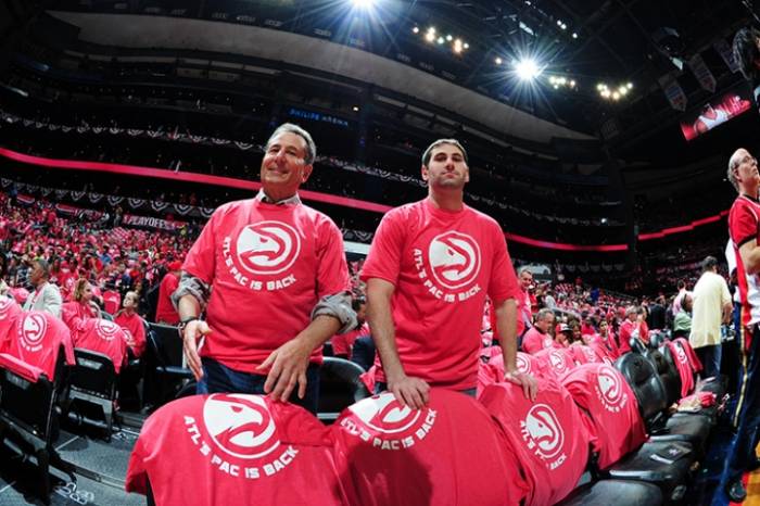 2014-Hawks-Pacers-Game6-9 Atlanta Hawks Co-Owner Bruce Levenson Plans To Sell The Team After Racist Email Surfaces  