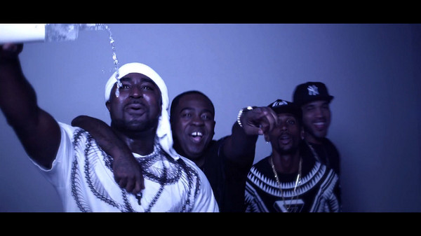 BwxYeh_CEAAWgcO-1  G-Unit - Watch Me (Video)  