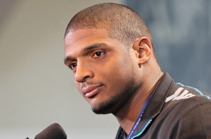 New Sheriff In Town: Dallas Cowboys Sign Michael Sam To Their Practice Squad