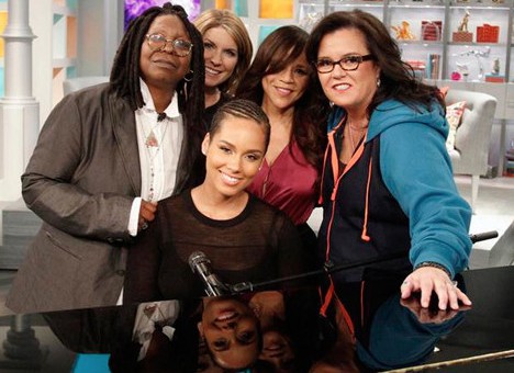 Alicia Keys Performs ‘We Are Here’ on ‘The View’