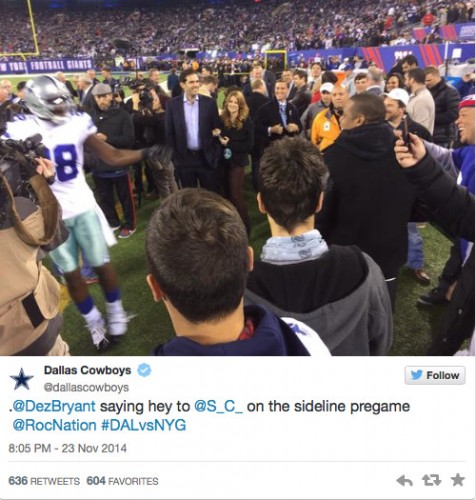 Screen-Shot-2014-11-24-at-10.24.11-AM-1-476x500 Jay-Z With The Sideline View At Giants vs. Cowboys Game  