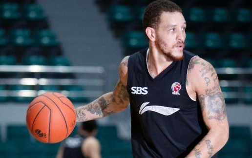 Delonte West Dropped By The Shanghai Tigers