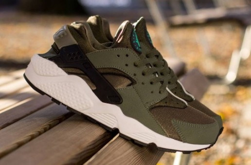 Nike Air Huarache “Iron Green” (Photos)