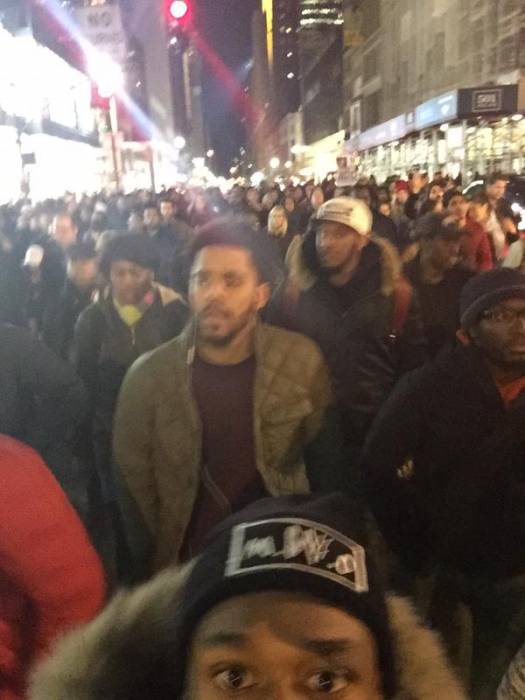 B3-xq_BCEAEz1Ph J Cole Joins Eric Garner's "I Can't Breathe" Peaceful Protesters In NYC (Photo)  