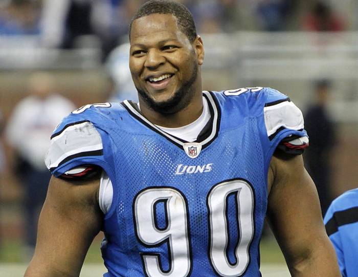 Ndamukong-Suh1370702595 Detroit Lions DT Ndamukong Suh's Suspension Has Been Lifted & He Will Play vs. Cowboys  