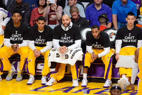lakers_icb_4 Kobe Bryant & The Los Angeles Lakers Pay Homage To Eric Garner Wearing "I Can't Breathe" Shirts 
