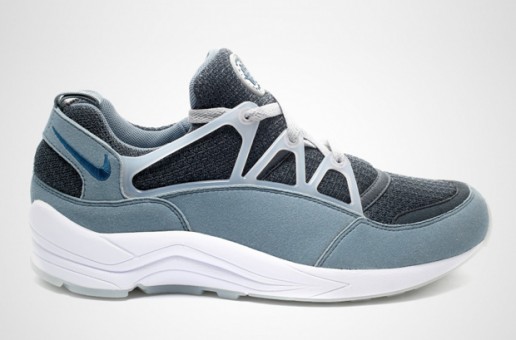 Nike Air Huarache Light (Blue, Grey & White) (Photo)