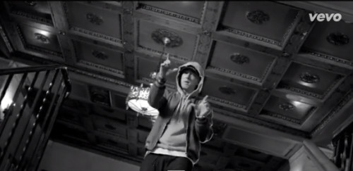 Screen-Shot-2015-01-23-at-2.02.49-PM-1-500x243 Eminem - Detroit vs Everybody Ft. Royce Da 5’9, Big Sean, Danny Brown, Dej Loaf & Trick Trick (Video)  