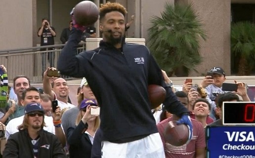 New York Giants Star Rookie WR Odell Beckham Jr. Sets Guinness World Record For One-Handed Catches (Video)
