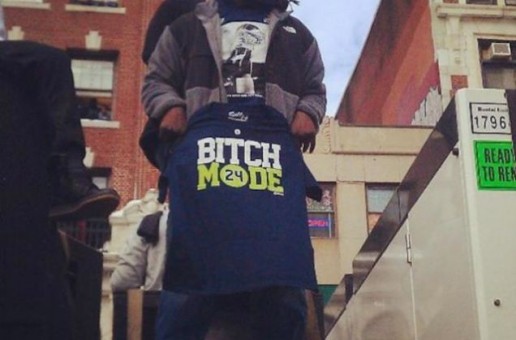 LeGarrette Blount Trolls Marshawn Lynch With A “Bitch Mode” Shirt During The Patriots Super Bowl Parade (Photo)