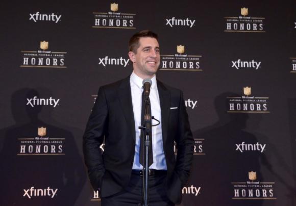 r Aaron Rodgers Named 2014 NFL MVP; 2014 NFL Award Winners Announced  