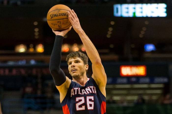 usa-today-8301621.0 Atlanta Hawks Sharpshooter Kyle Korver Will Replace Dwyane Wade In The 2015 NBA All-Star Game  